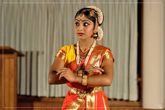 50963 Bharata Natyam 01-2014 (Zz) (Copier).jpg